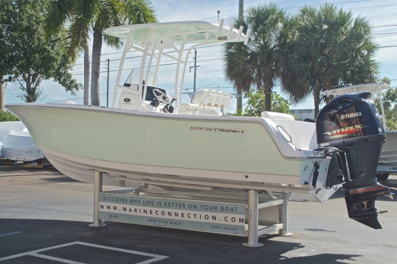 Thumbnail 5 for New 2016 Sportsman Open 232 Center Console boat for sale in West Palm Beach, FL