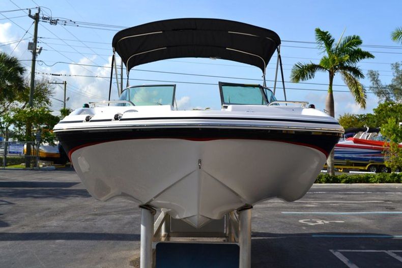 Thumbnail 2 for New 2014 Hurricane SunDeck SD 187 OB boat for sale in West Palm Beach, FL