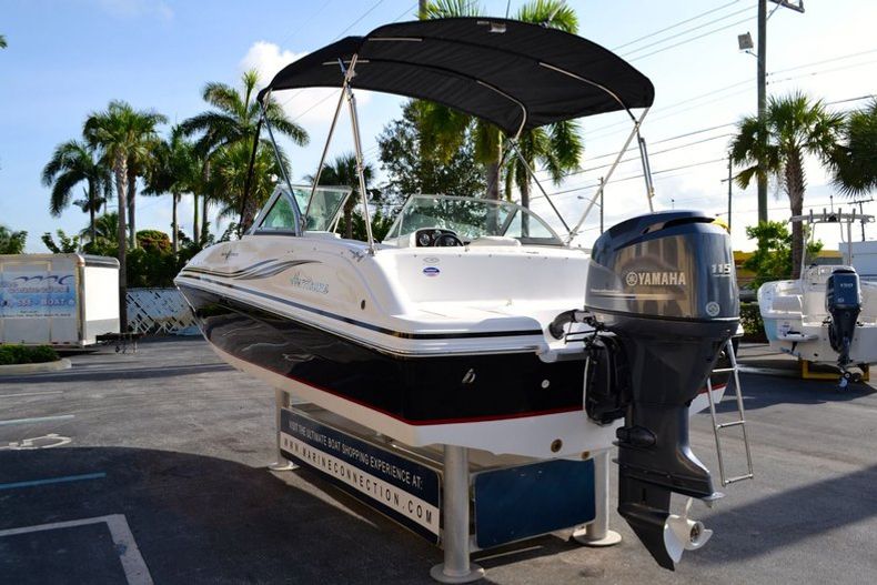 Thumbnail 6 for New 2014 Hurricane SunDeck SD 187 OB boat for sale in West Palm Beach, FL