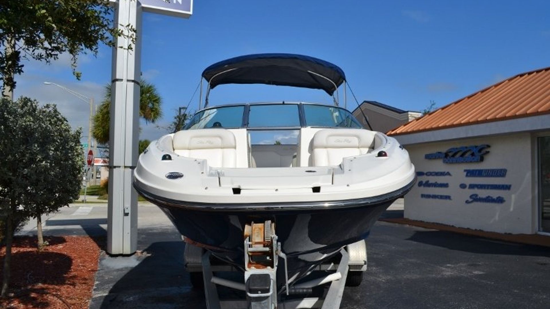 Used 2012 Sea Ray 220 SunDeck #1346 image 3