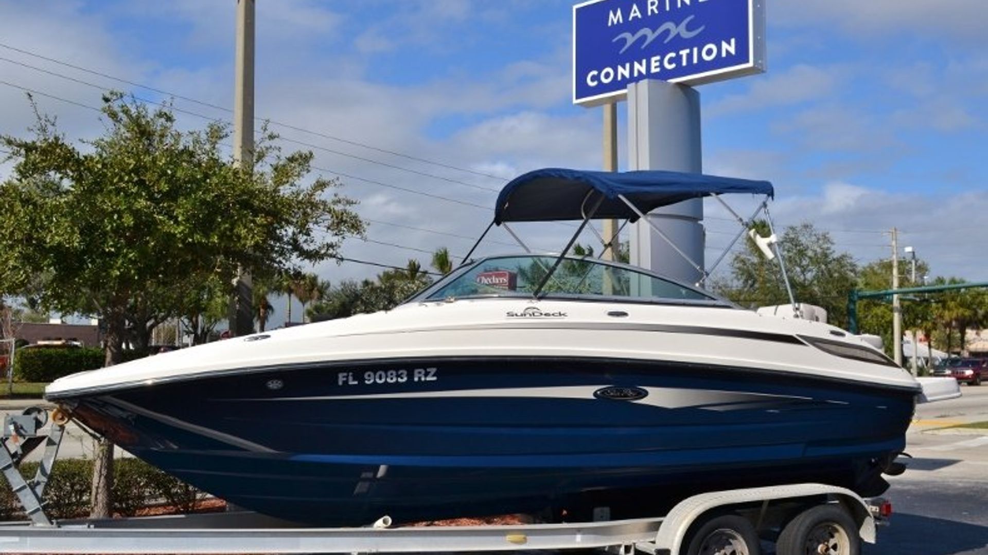 Used 2012 Sea Ray 220 SunDeck #1346 image 1