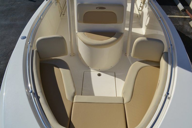 Thumbnail 18 for New 2016 Cobia 237 Center Console boat for sale in West Palm Beach, FL
