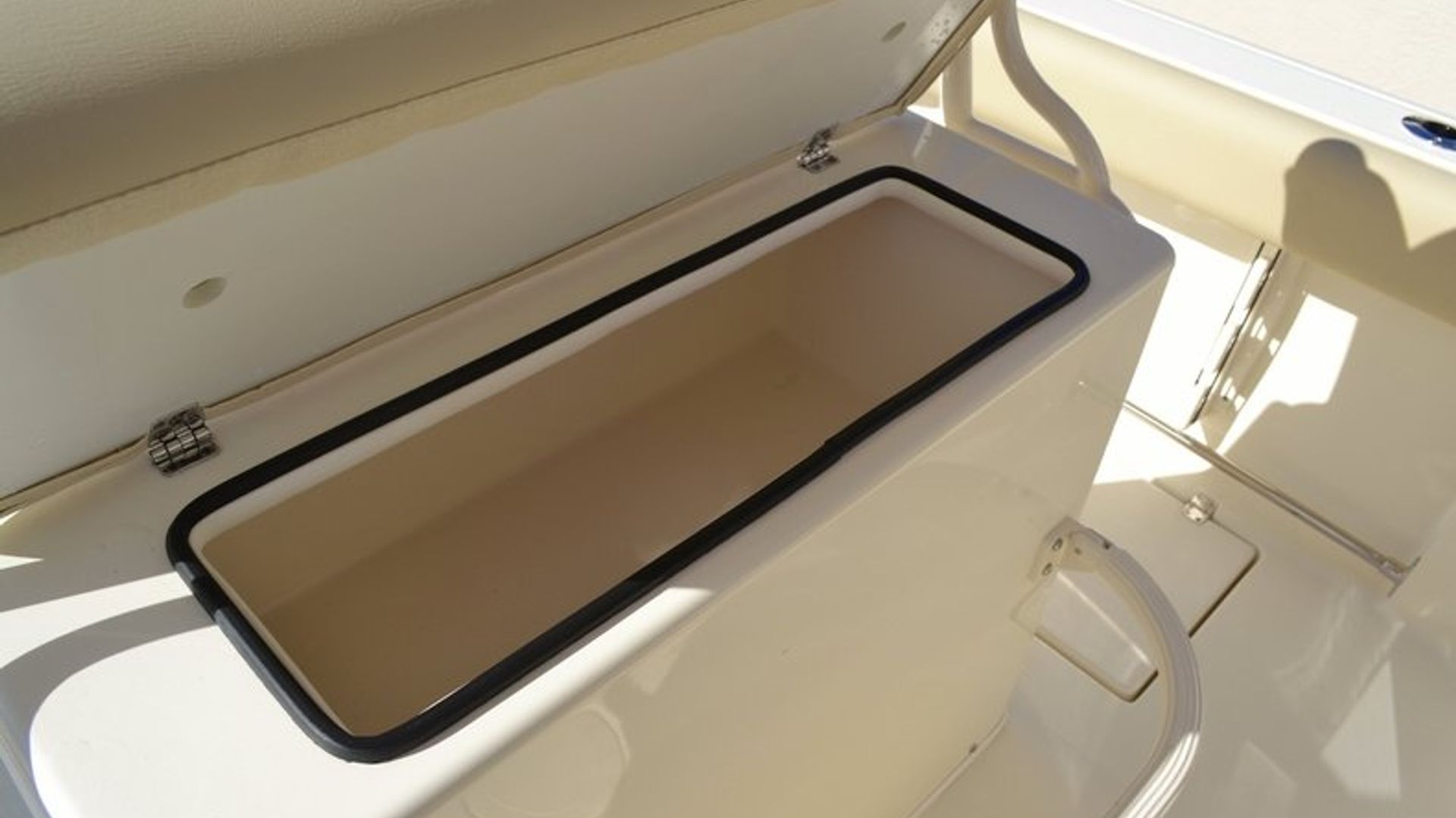 New 2016 Cobia 237 Center Console #P024 image 22