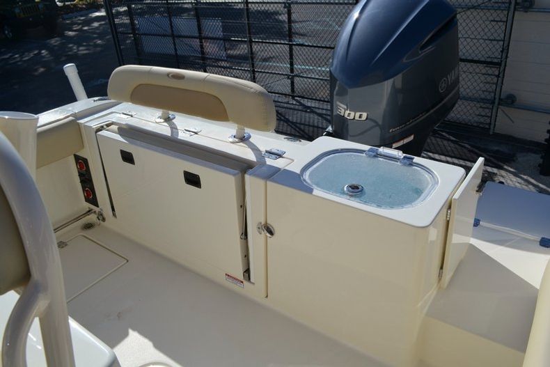 Thumbnail 22 for New 2016 Cobia 237 Center Console boat for sale in West Palm Beach, FL