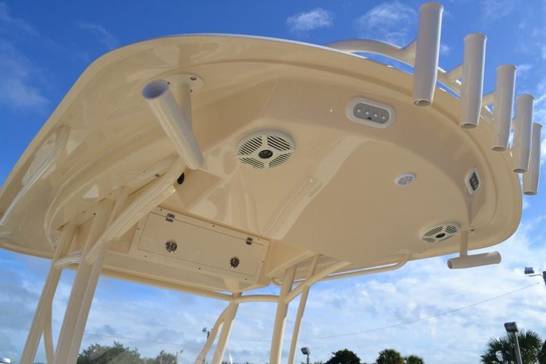 Thumbnail 26 for New 2016 Cobia 237 Center Console boat for sale in West Palm Beach, FL