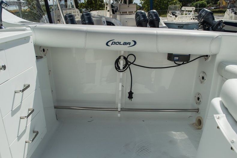 Thumbnail 15 for Used 2006 Polar 2100 DC boat for sale in West Palm Beach, FL