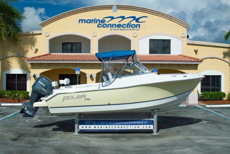 Used 2006 Polar 2100 DC boat for sale in West Palm Beach, FL