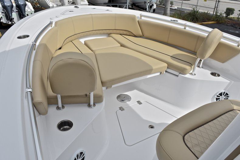 Thumbnail 46 for New 2018 Sportsman Open 242 Center Console boat for sale in West Palm Beach, FL