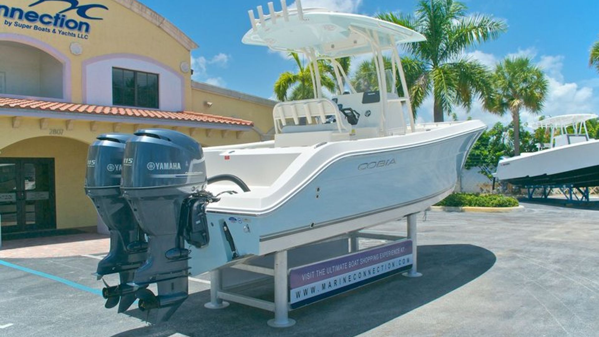 New 2014 Cobia 237 Center Console #P001 image 9