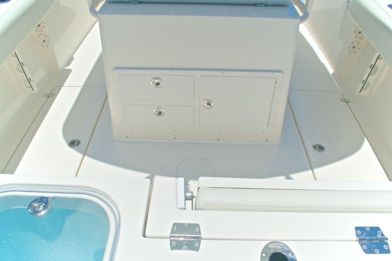 Thumbnail 20 for New 2014 Cobia 237 Center Console boat for sale in West Palm Beach, FL