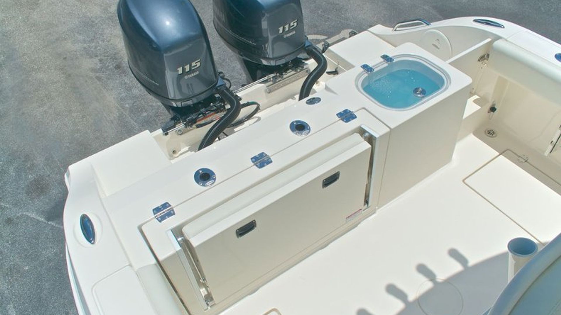 New 2014 Cobia 237 Center Console #P001 image 23