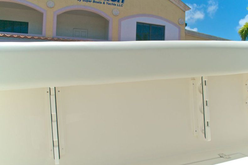 Thumbnail 28 for New 2014 Cobia 237 Center Console boat for sale in West Palm Beach, FL