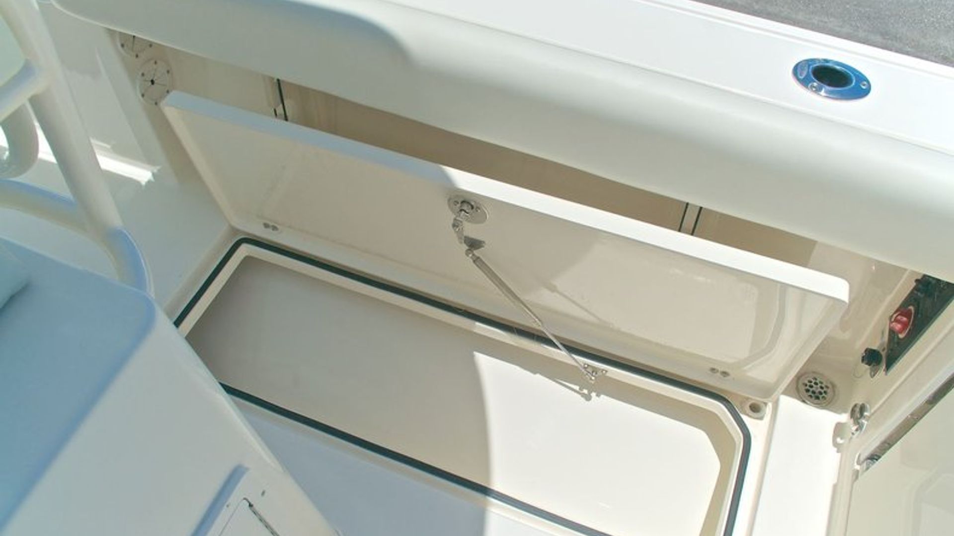 New 2014 Cobia 237 Center Console #P001 image 34