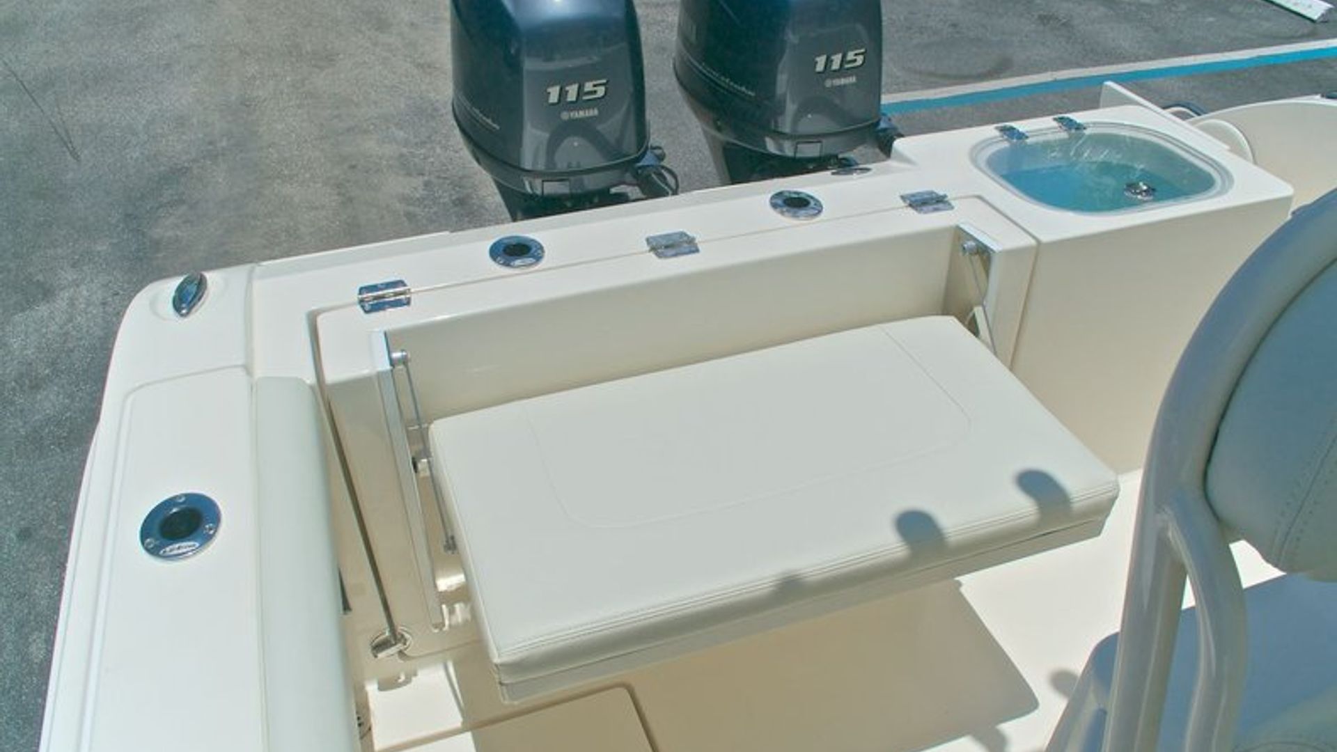 New 2014 Cobia 237 Center Console #P001 image 35