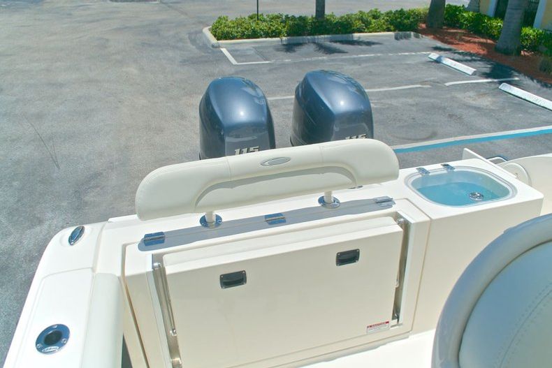 Thumbnail 34 for New 2014 Cobia 237 Center Console boat for sale in West Palm Beach, FL