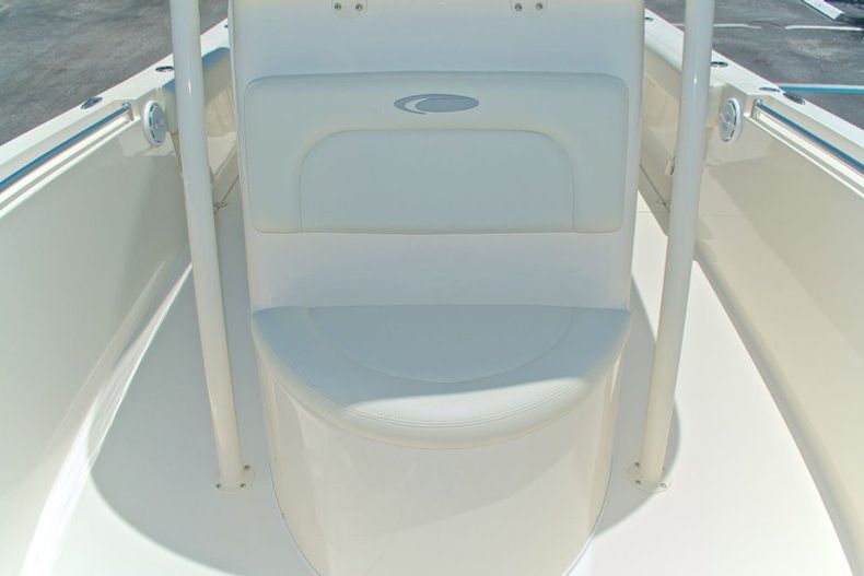 Thumbnail 73 for New 2014 Cobia 237 Center Console boat for sale in West Palm Beach, FL