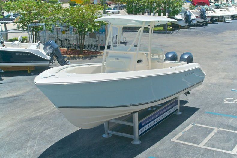 Thumbnail 85 for New 2014 Cobia 237 Center Console boat for sale in West Palm Beach, FL