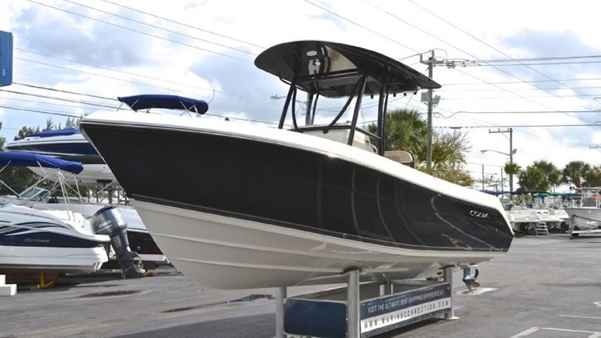 New 2013 Cobia 256 Center Console #K013 image 4