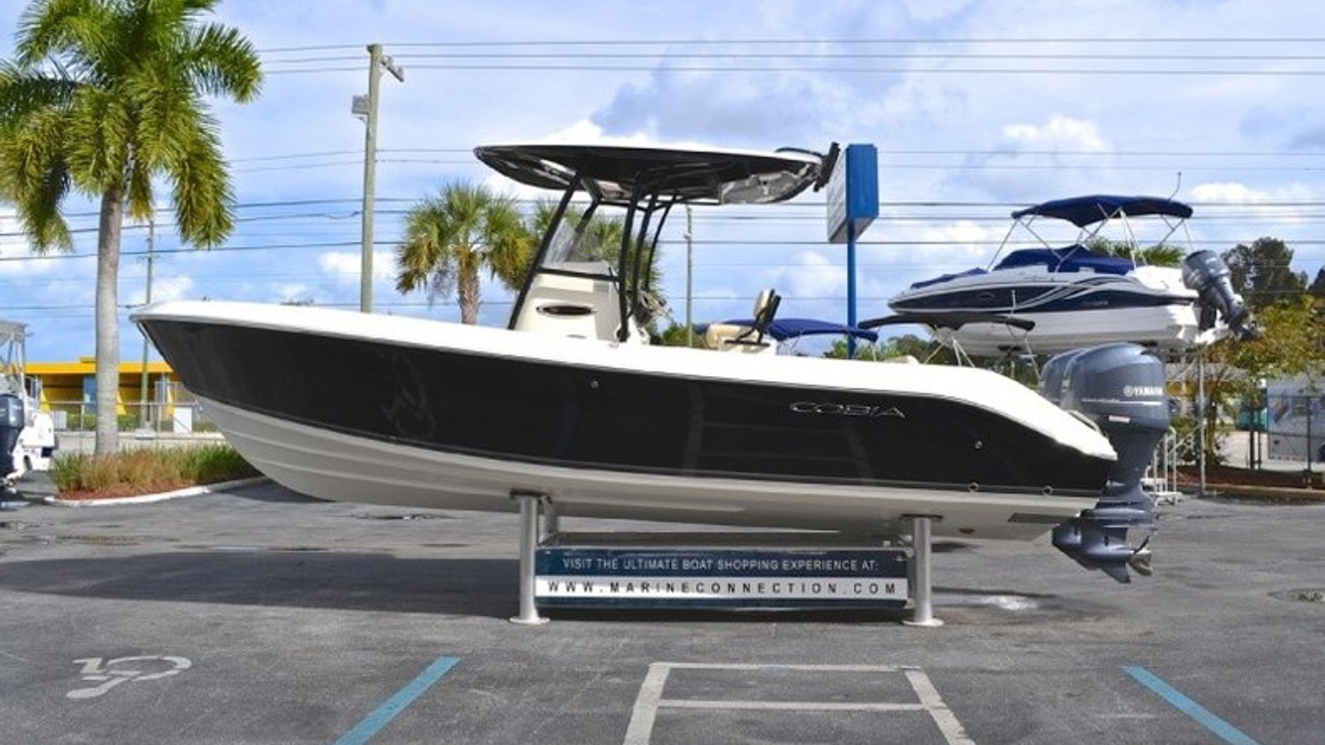 New 2013 Cobia 256 Center Console #K013 image 5