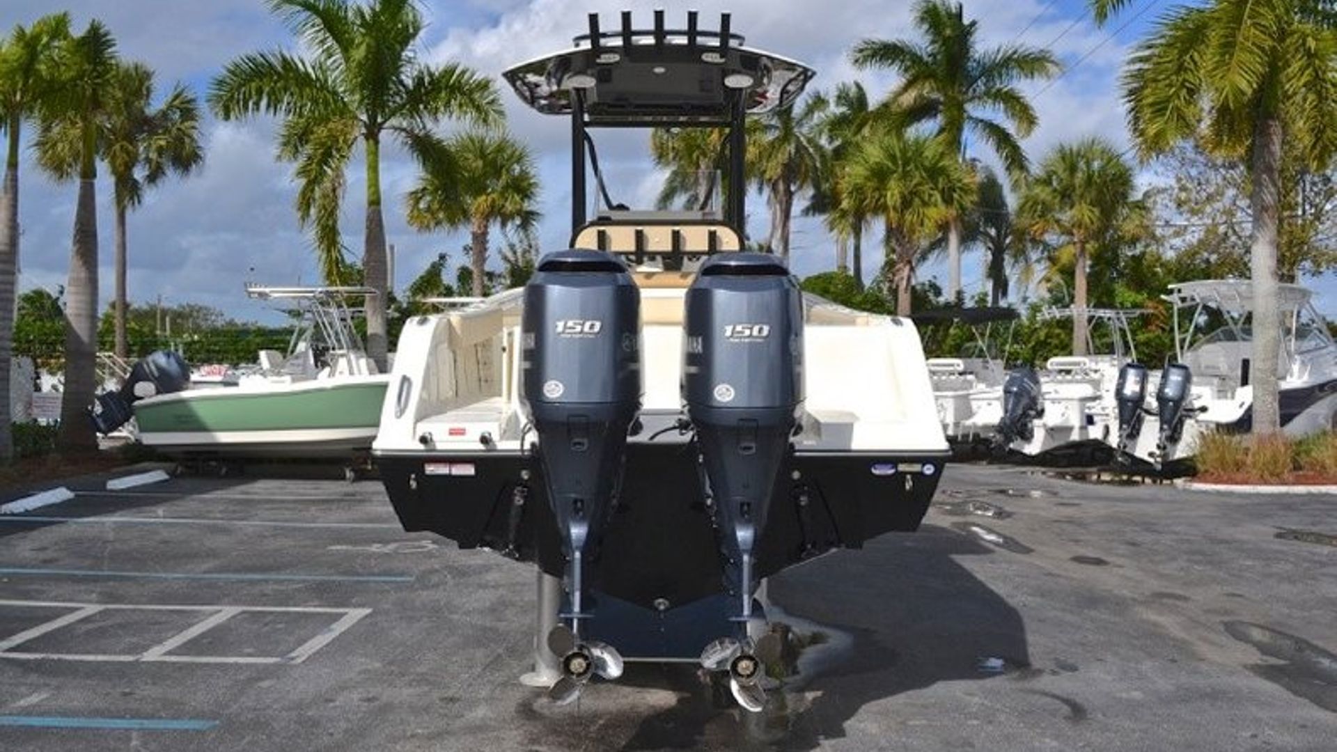 New 2013 Cobia 256 Center Console #K013 image 7