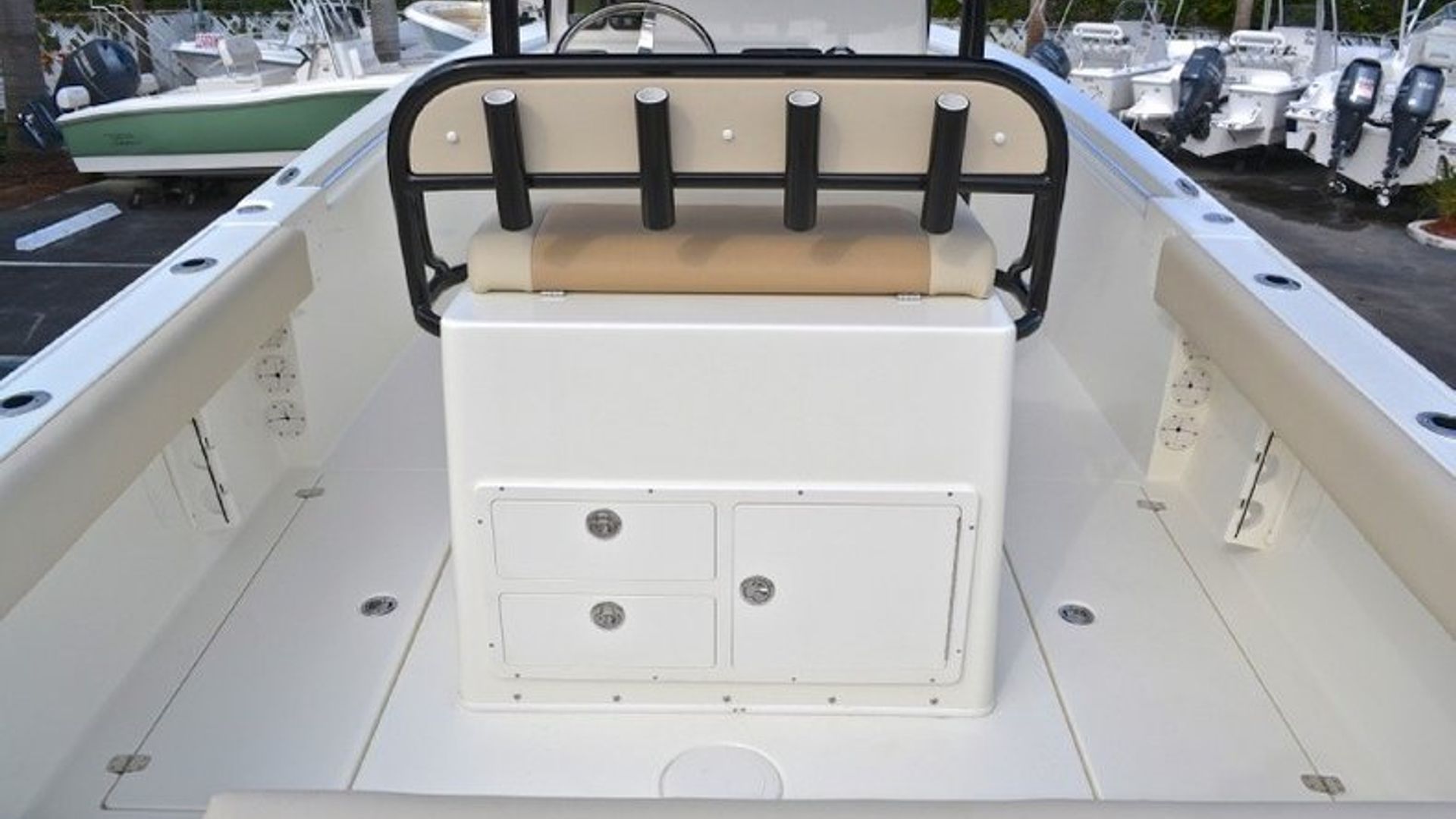 New 2013 Cobia 256 Center Console #K013 image 23