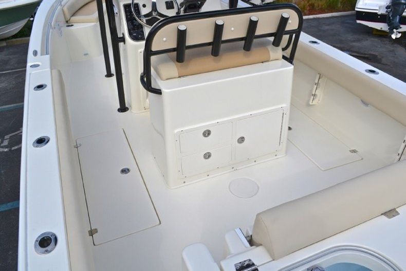 Thumbnail 23 for New 2013 Cobia 256 Center Console boat for sale in West Palm Beach, FL