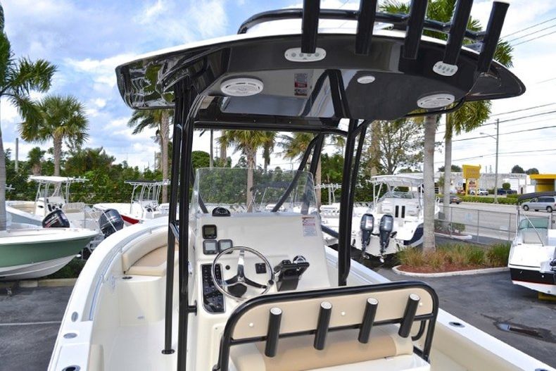 Thumbnail 24 for New 2013 Cobia 256 Center Console boat for sale in West Palm Beach, FL
