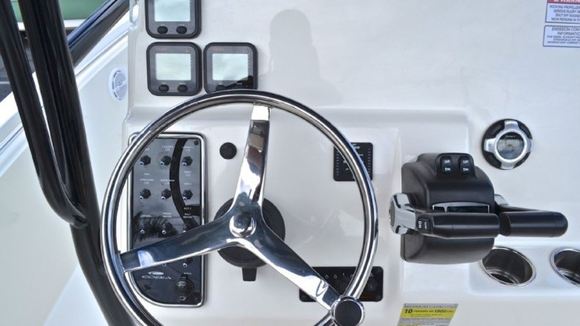 New 2013 Cobia 256 Center Console #K013 image 50