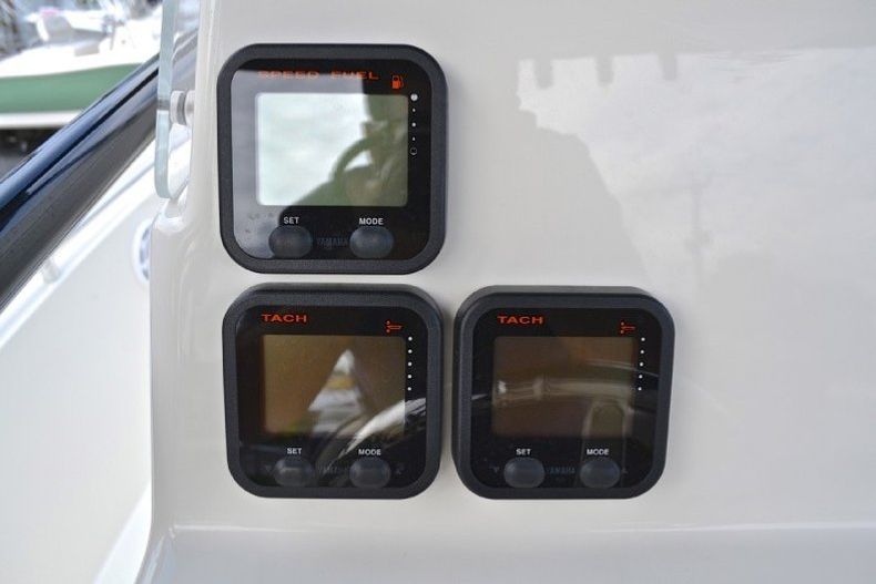 Thumbnail 54 for New 2013 Cobia 256 Center Console boat for sale in West Palm Beach, FL