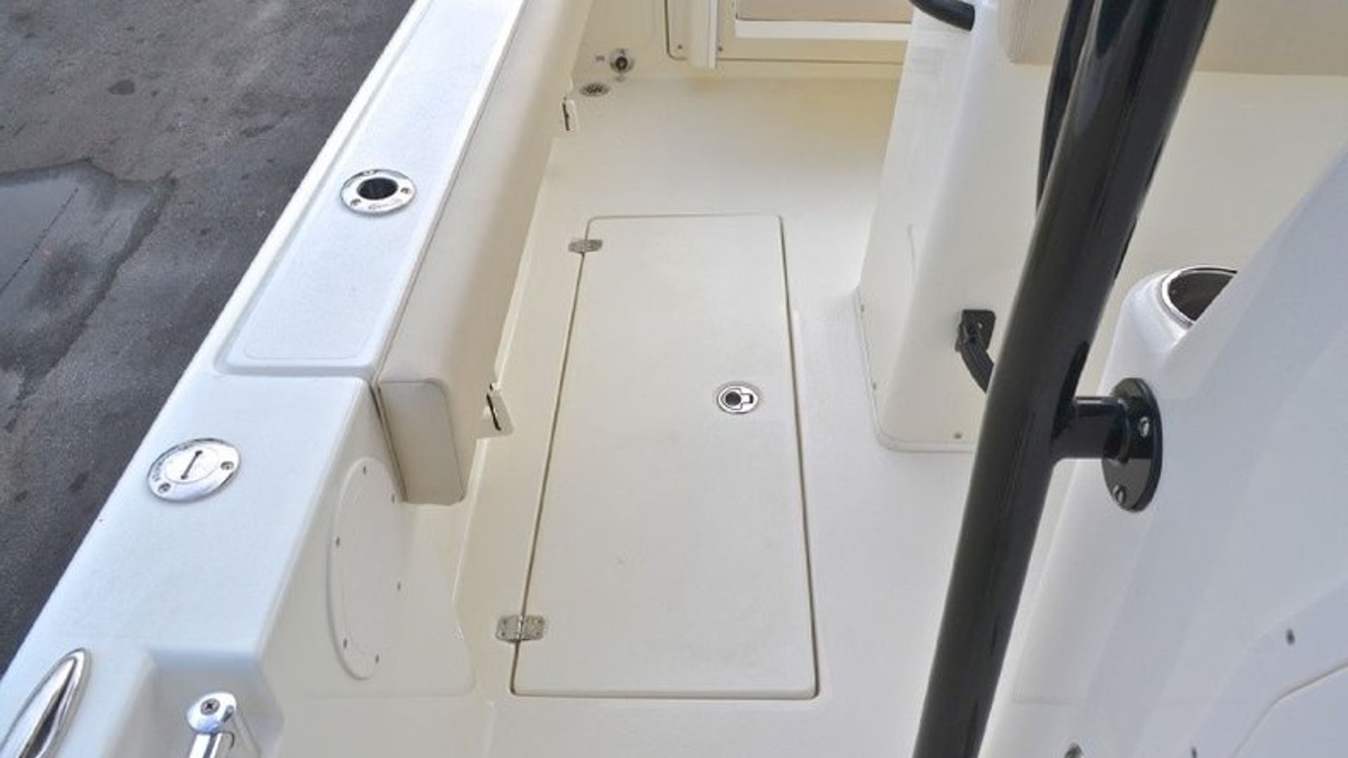 New 2013 Cobia 256 Center Console #K013 image 78