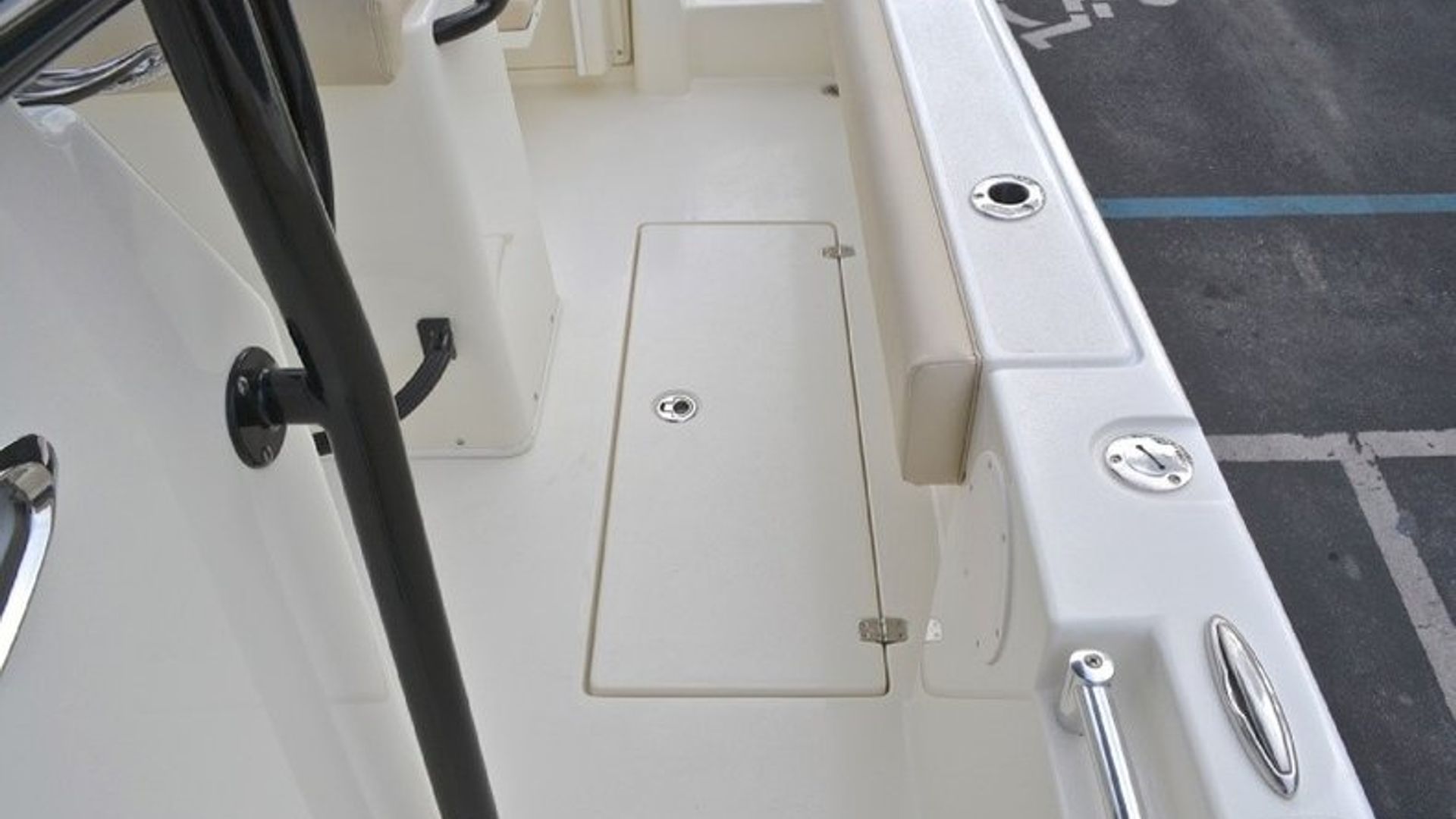 New 2013 Cobia 256 Center Console #K013 image 80