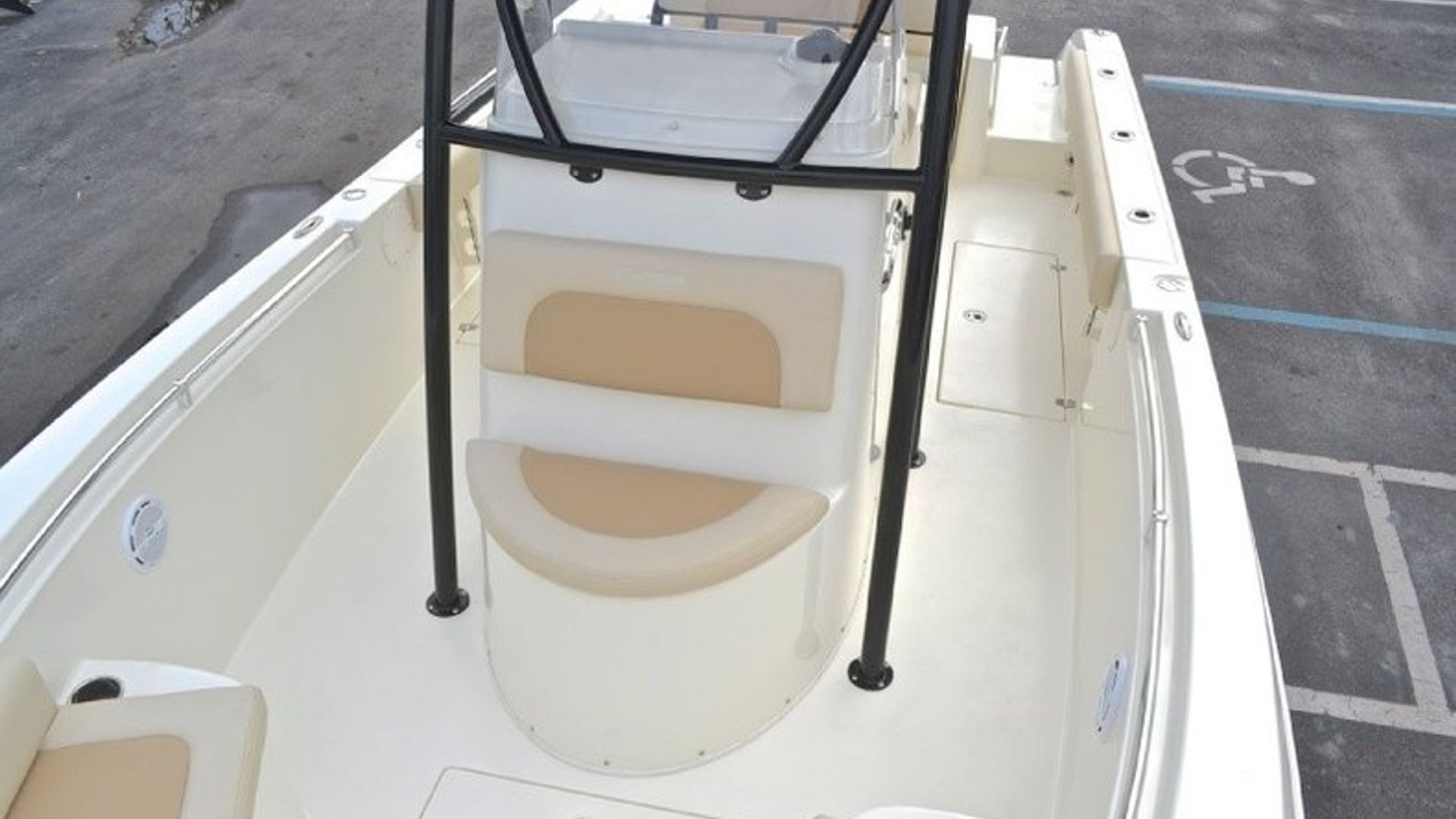 New 2013 Cobia 256 Center Console #K013 image 91