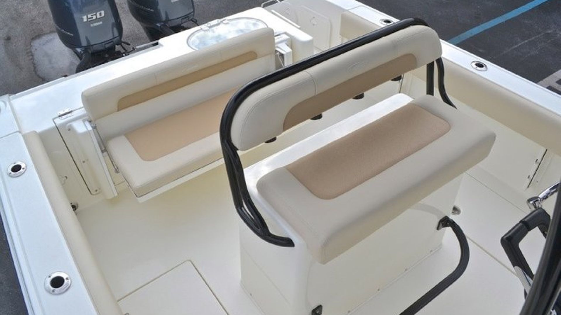 New 2013 Cobia 256 Center Console #K013 image 103