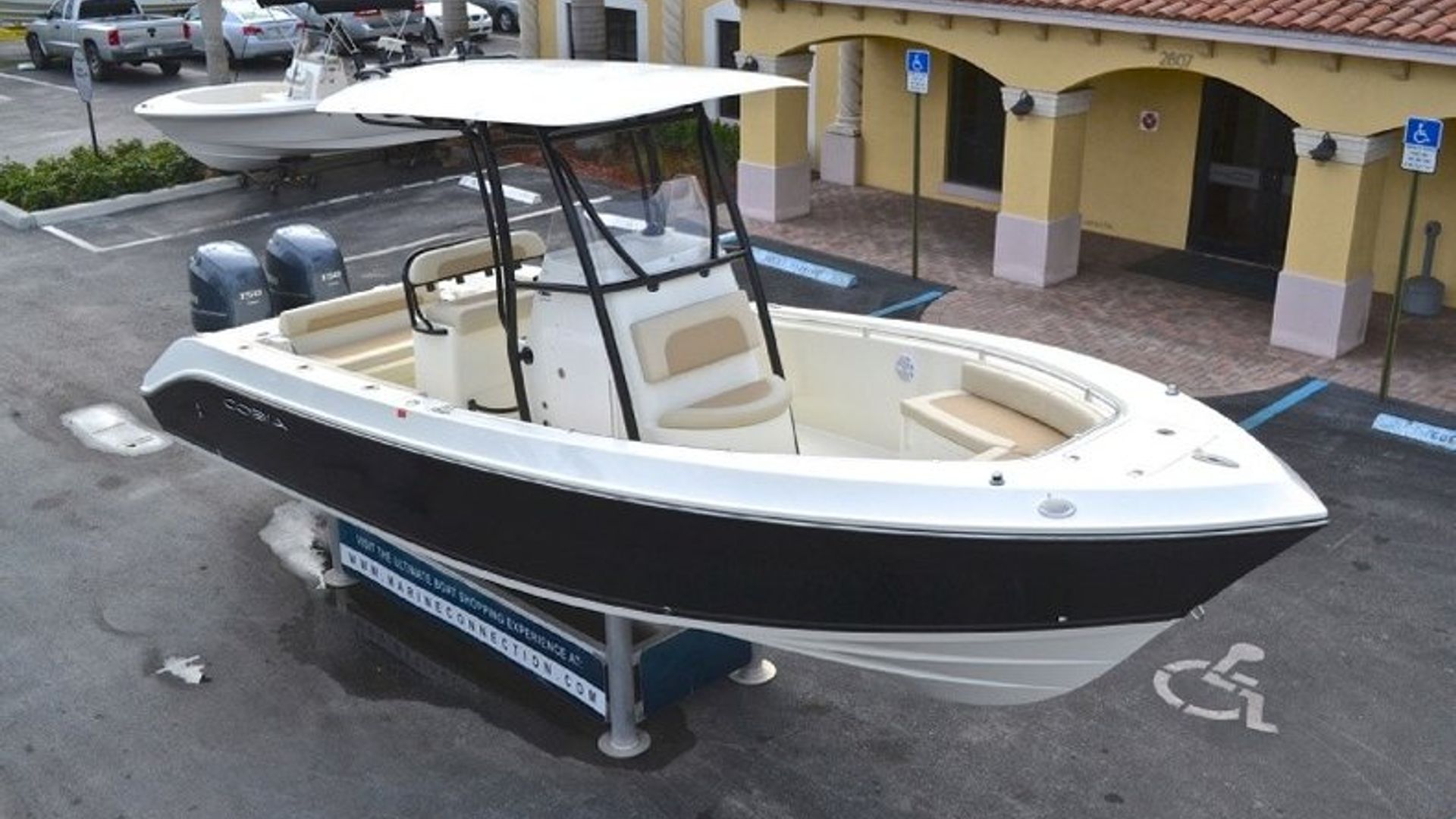 New 2013 Cobia 256 Center Console #K013 image 107