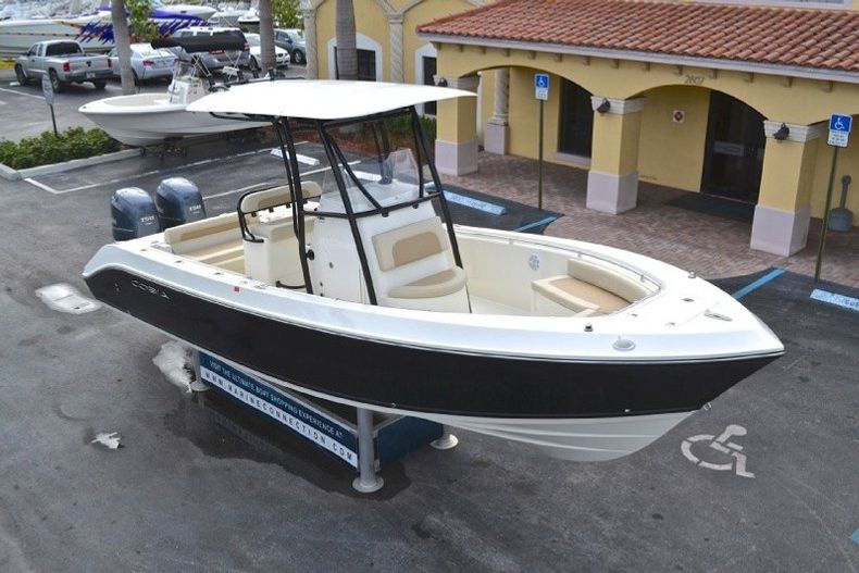 Thumbnail 106 for New 2013 Cobia 256 Center Console boat for sale in West Palm Beach, FL