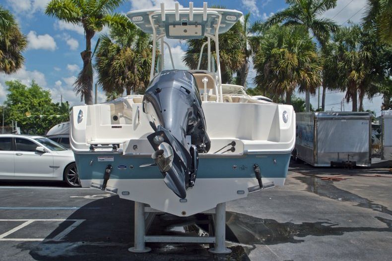Thumbnail 6 for New 2017 Sailfish 240 CC Center Console boat for sale in Miami, FL