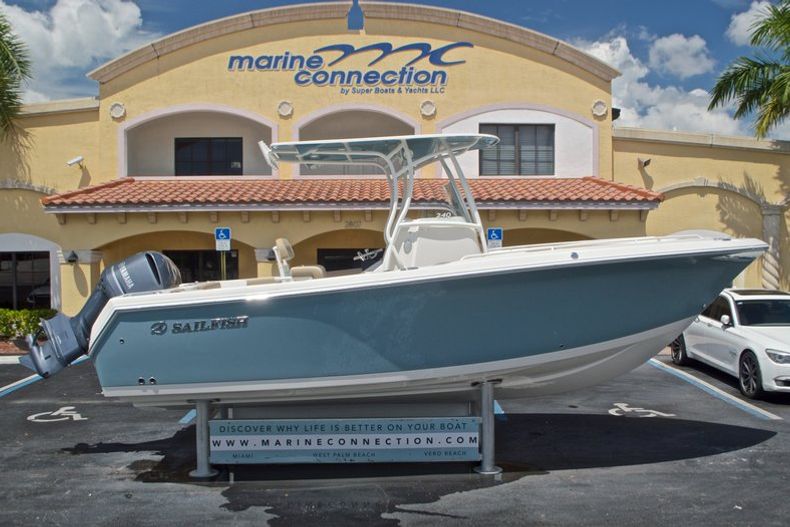 New 2017 Sailfish 240 CC Center Console boat for sale in Miami, FL