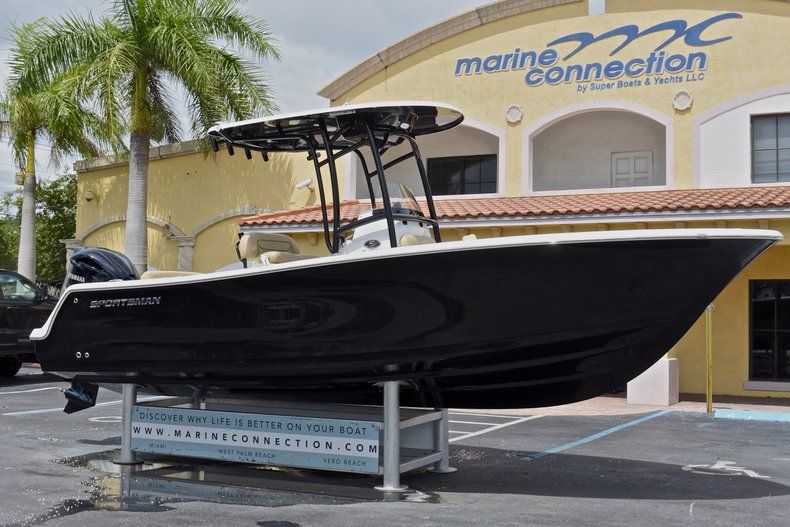 Thumbnail 1 for New 2017 Sportsman Open 232 Center Console boat for sale in West Palm Beach, FL