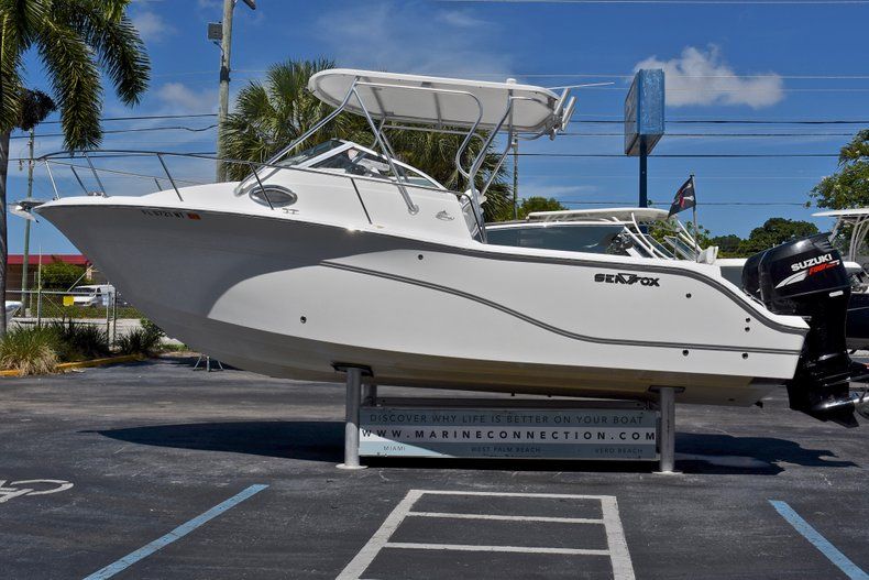 Thumbnail 5 for Used 2009 Sea Fox 256 Walk Around boat for sale in West Palm Beach, FL
