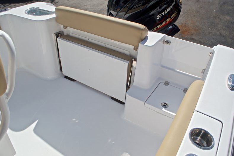 Thumbnail 10 for New 2017 Sportsman Open 232 Center Console boat for sale in West Palm Beach, FL