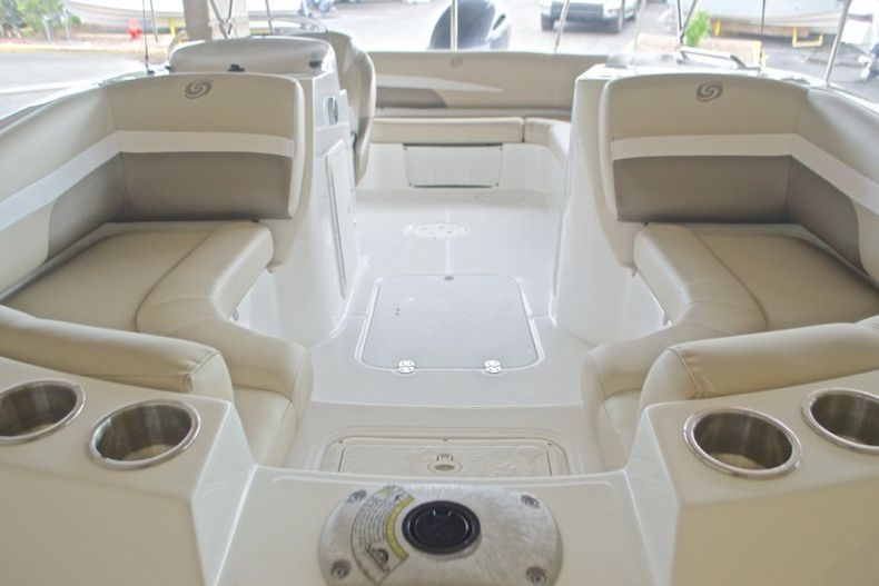 Thumbnail 2 for New 2017 Hurricane SunDeck Sport SS 188 OB boat for sale in West Palm Beach, FL