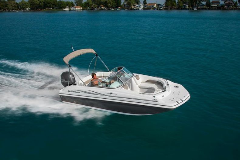 Thumbnail 24 for New 2015 Hurricane SunDeck SD 187 OB boat for sale in Vero Beach, FL