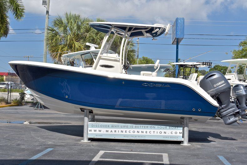 Thumbnail 4 for New 2017 Cobia 220 Center Console boat for sale in West Palm Beach, FL