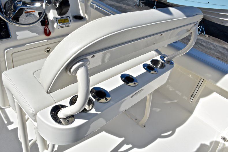 Thumbnail 19 for New 2017 Cobia 220 Center Console boat for sale in West Palm Beach, FL