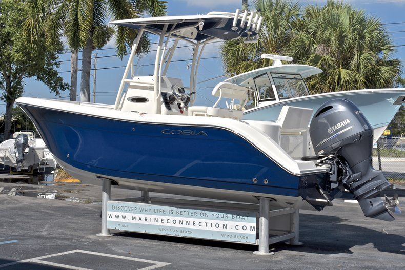 Thumbnail 5 for New 2017 Cobia 220 Center Console boat for sale in West Palm Beach, FL