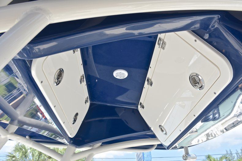 Thumbnail 27 for New 2017 Cobia 220 Center Console boat for sale in West Palm Beach, FL