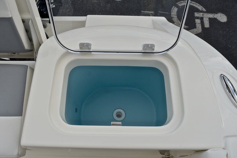 Thumbnail 16 for New 2018 Cobia 220 Center Console boat for sale in West Palm Beach, FL