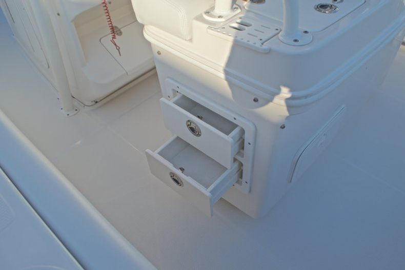 Thumbnail 28 for New 2016 Sailfish 270 CC Center Console boat for sale in Miami, FL