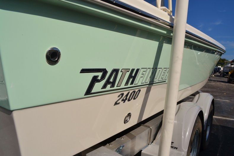 Thumbnail 7 for New 2016 Pathfinder 2400 TRS Bay Boat boat for sale in Vero Beach, FL
