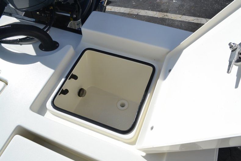 Thumbnail 20 for New 2016 Pathfinder 2400 TRS Bay Boat boat for sale in Vero Beach, FL